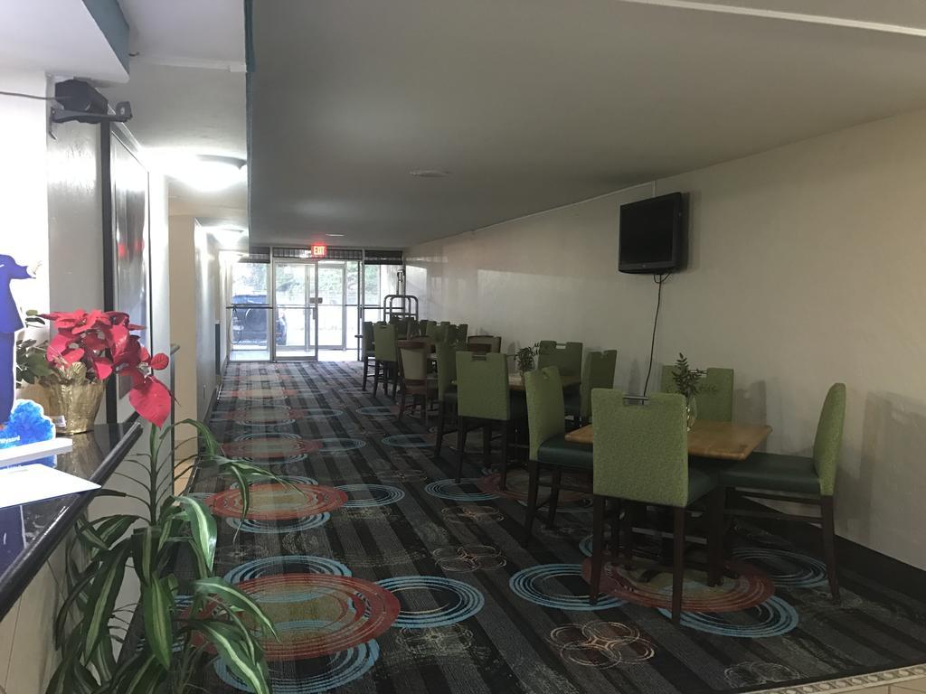 Quality Inn Литл-Рок Экстерьер фото
